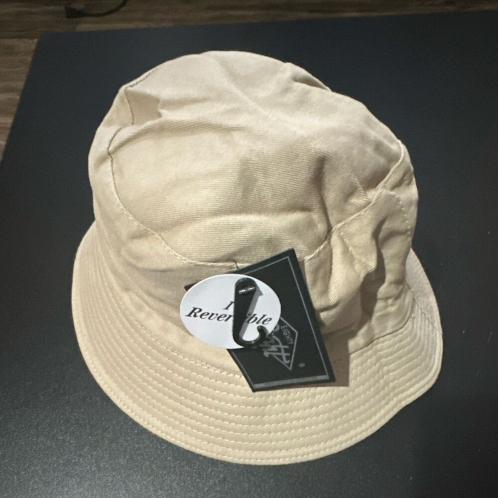 EIGHTY EIGHT Reversible Beige Black Bucket Hat Men Classic Casual